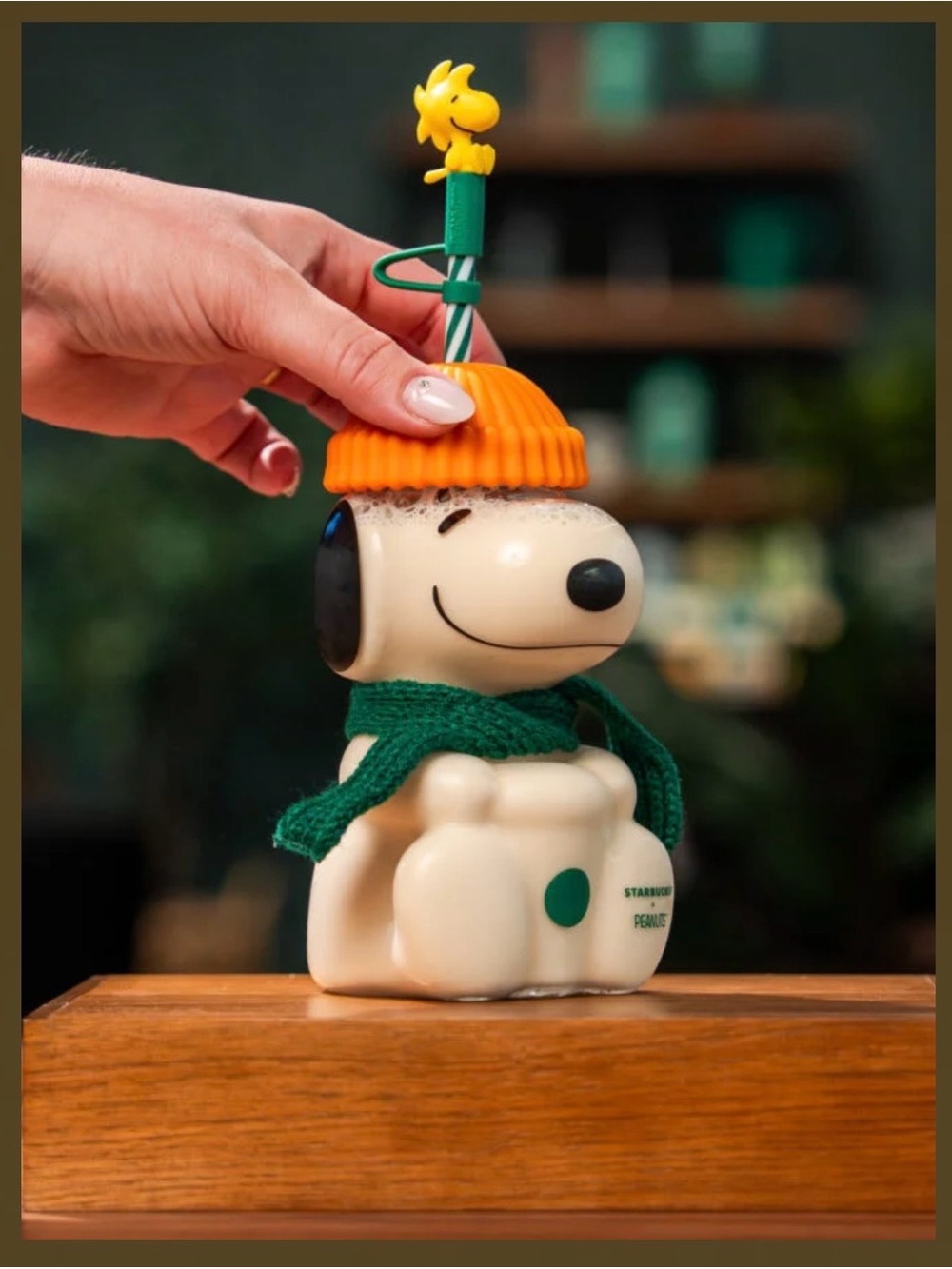 Peanuts + Starbucks Snoopy Fall Collection - Snoopy Glass Cup and Pin Set